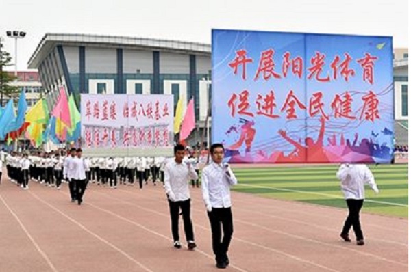 四川男孩子上汽車維修學校學什么技術好