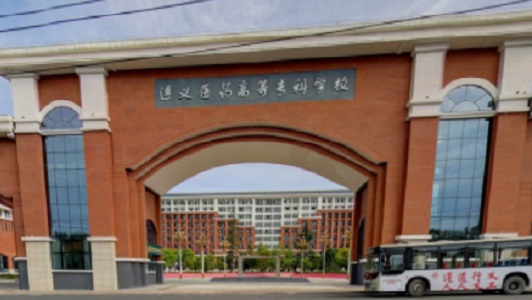 四川交通職業(yè)學(xué)校地址在哪里？