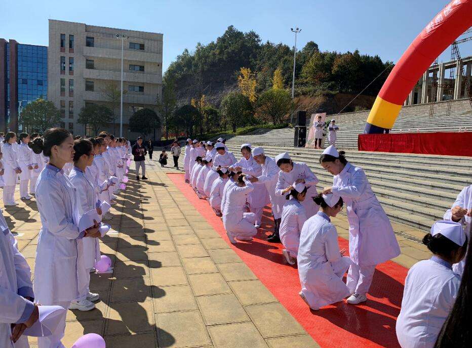 四川中專哪個比較好？