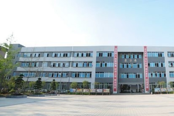 四川慧明中等職業(yè)學校2022年寢室標準