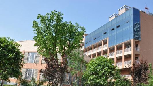 南充職業(yè)高中生想報(bào)考四川旅游航空專業(yè)學(xué)院 學(xué)校招收職業(yè)高中生嗎？航空學(xué)校的招生要求是什么？