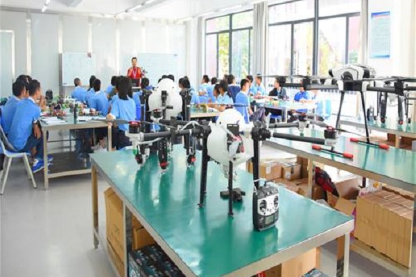 2022年四川省渠縣巖峰職業(yè)中學(xué)招生簡(jiǎn)章