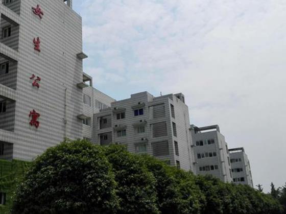各貴陽(yáng)高中錄取分?jǐn)?shù)線(xiàn)(貴陽(yáng)民族中學(xué)圖片)