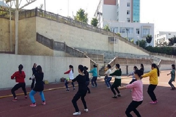 14歲初中沒畢業(yè)能讀什么技校(14歲初中沒畢業(yè)能讀什么技校濟南)圖2