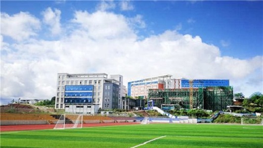 成都青蘇職業(yè)中專怎么樣，好不好