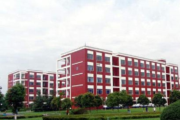四川2021年哪些計算機(jī)學(xué)校最有發(fā)展前途