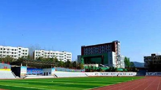 四川汽車維修學校就業(yè)前景如何圖2