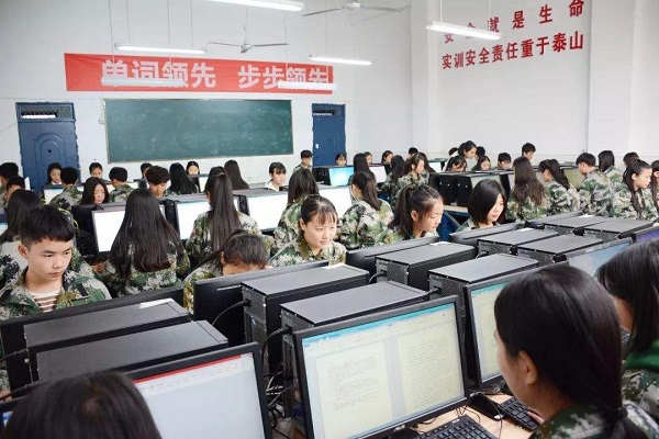 職高有航空專業(yè)嗎(職高有哪些專業(yè)適合男生)