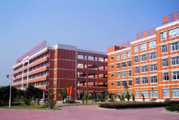 中國五冶技術(shù)學(xué)校在成都技校中排明第幾(郫縣五冶大學(xué)是正規(guī)學(xué)校嗎)