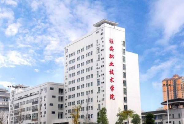 成都汽修學(xué)校包分配？