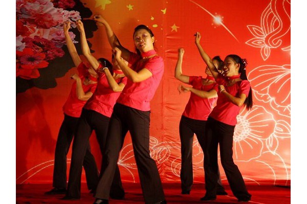 四川2021年計算機學校都有什么專業(yè)合適女孩