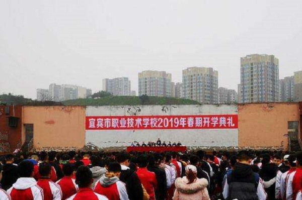 2021年成都讀護(hù)理學(xué)校有前途嗎？