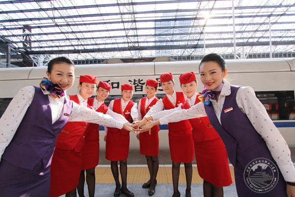 2021年四川大專好還是中專好？