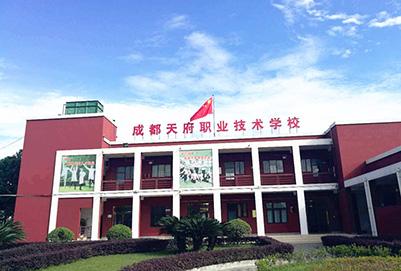 中國航空公司排行榜(最出名的兩家飛機公司)