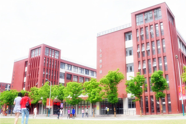 四川托普電子計(jì)算機(jī)職業(yè)技術(shù)學(xué)校2022年報(bào)考條件、招生要求、招收目標(biāo)