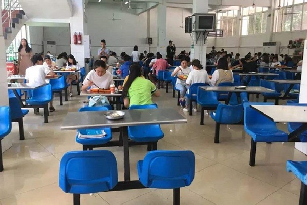 考研報(bào)錄比查詢網(wǎng)（學(xué)?？佳袌?bào)錄比查詢）