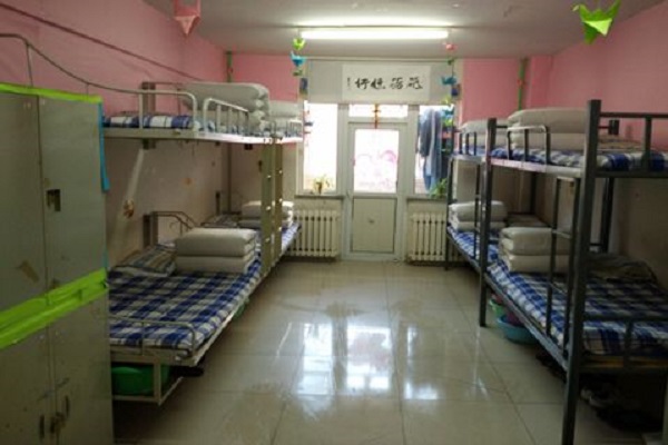 樂山醫(yī)學(xué)科技高級(jí)技工學(xué)校成都校區(qū)怎么樣？