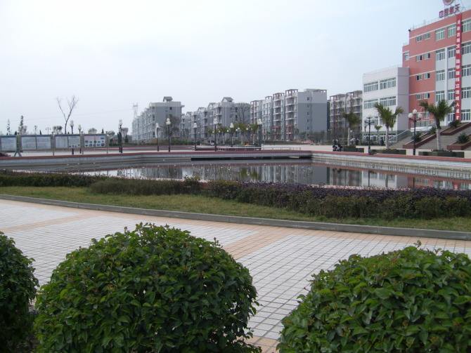 四川到哪里讀汽車維修學校好