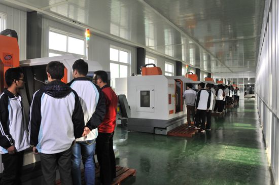 成都市青蘇職業(yè)中專學(xué)校詳細(xì)地址在哪兒