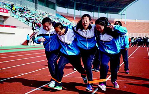 四川2021年中學(xué)生可以去念什么護(hù)理學(xué)校