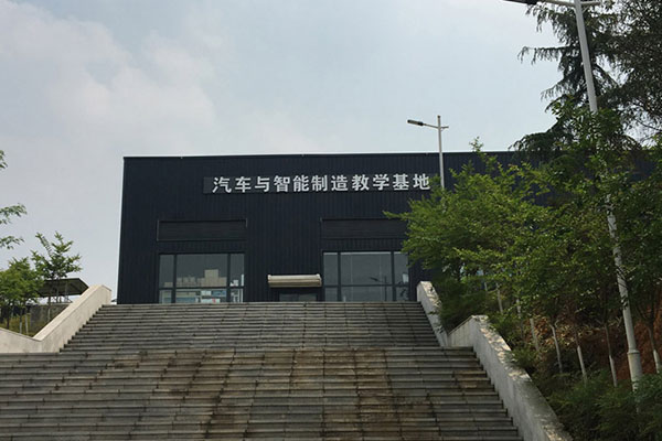 2021年成都初中生能上什么衛(wèi)校？