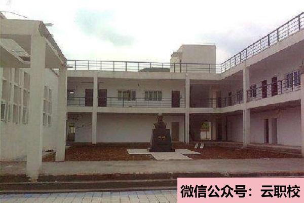 健康護(hù)理服務(wù)專(zhuān)業(yè)培養(yǎng)目標(biāo)(六安2021年衛(wèi)校什么專(zhuān)業(yè)好)