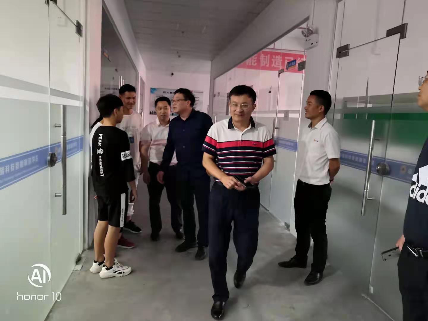 瀘州市江南職業(yè)中專(zhuān)學(xué)校官網(wǎng)的簡(jiǎn)單介紹