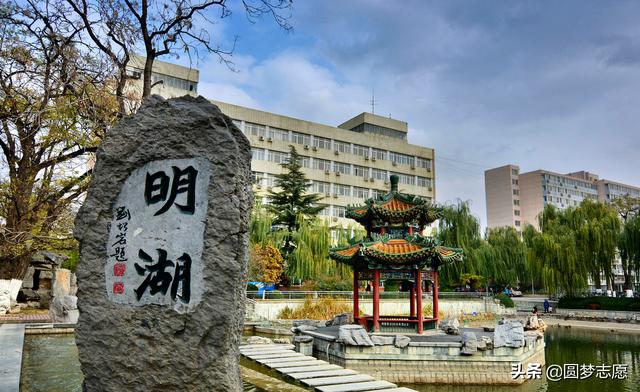 大學(xué)?？朴心男W(xué)校(重慶學(xué)校有哪些大學(xué)?？?