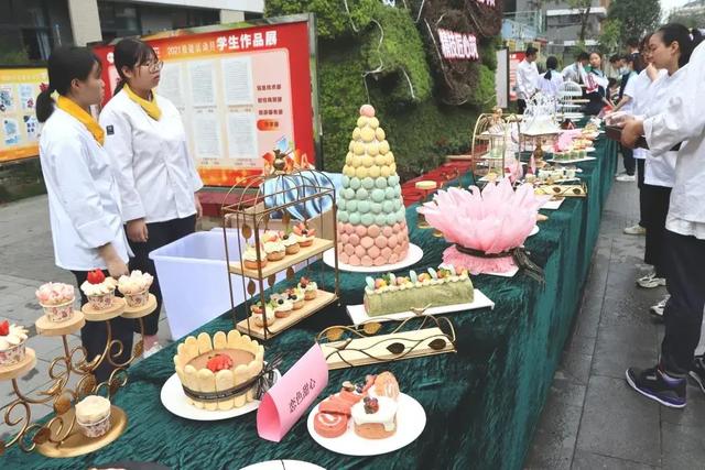 成都市財貿(mào)職業(yè)高級學(xué)校(四川省成都市財貿(mào)職業(yè)學(xué)校)