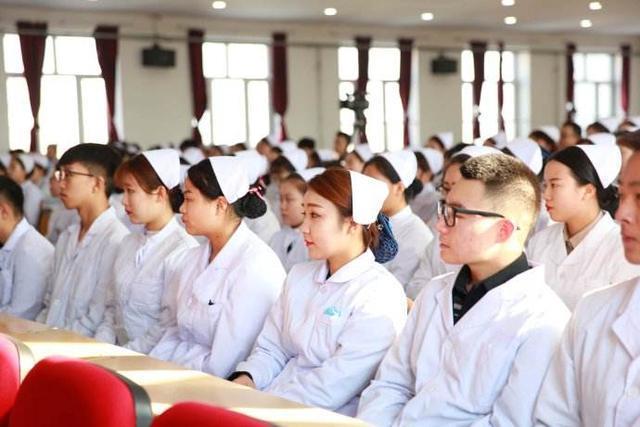 成都衛(wèi)生中專學校(聊城衛(wèi)生中專學校官網)