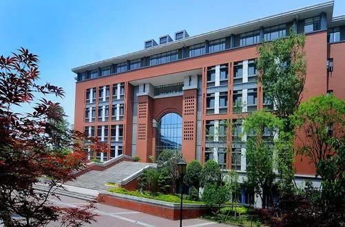 成都國際學(xué)校排名及費用(成都國際學(xué)校小學(xué)排名及費用)