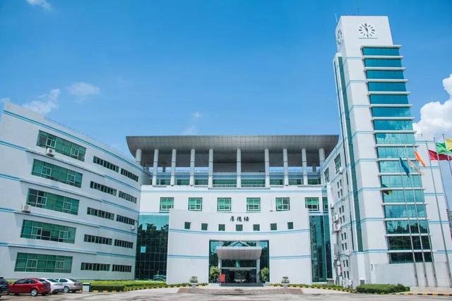 重慶口碑好的職業(yè)學(xué)校有哪些(重慶電訊職業(yè)學(xué)校口碑怎么樣)