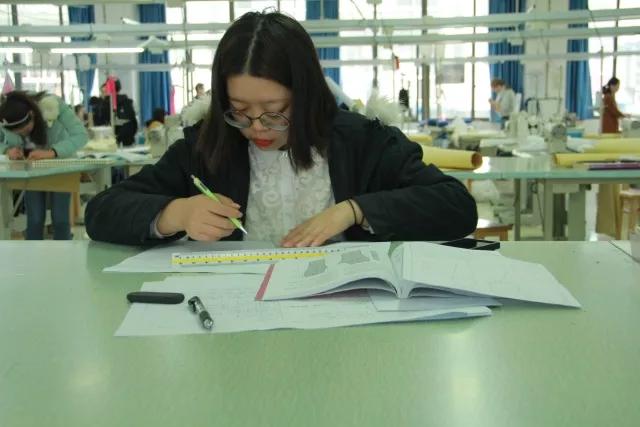 成都紡專專升本有哪些專業(yè)(成都紡專專升本升哪所大學)圖1