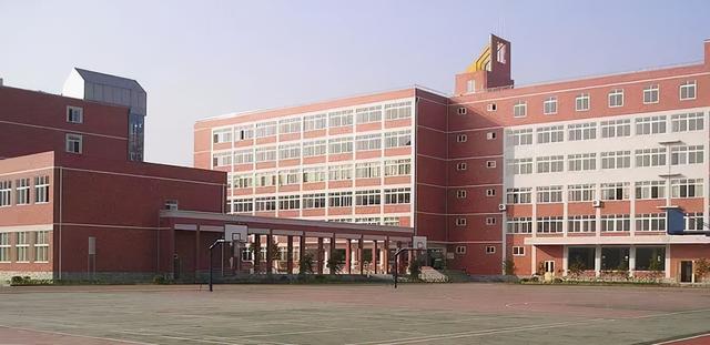 成都5年制大專學校的簡單介紹
