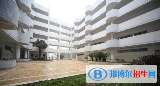 成都市現(xiàn)代職業(yè)技術學校地址的簡單介紹