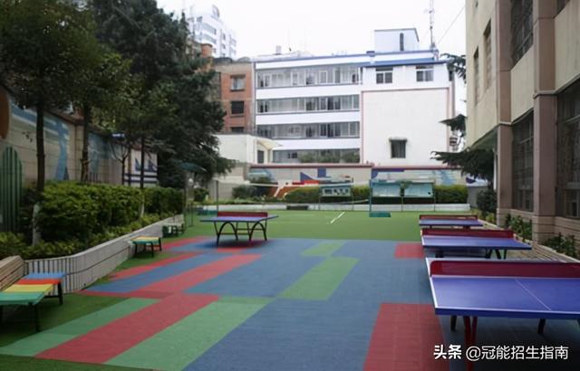 成都市計(jì)算機(jī)專業(yè)學(xué)校排名(計(jì)算機(jī)專業(yè)學(xué)校排名及錄取分?jǐn)?shù)線)