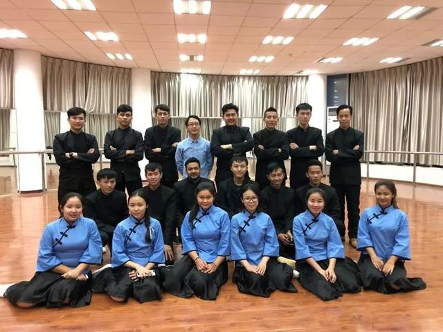 綿陽(yáng)職業(yè)技術(shù)學(xué)校有哪些專(zhuān)業(yè)(綿陽(yáng)服裝職業(yè)技術(shù)學(xué)校)