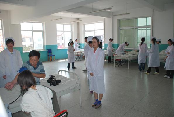 四川中專招生學校的簡單介紹