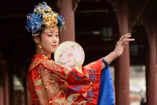 成都女子職業(yè)技術(shù)學校(成都航空職業(yè)技術(shù)學校)圖2