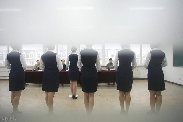 四川空乘專業(yè)學校排名(江蘇空乘專業(yè)學校排名)