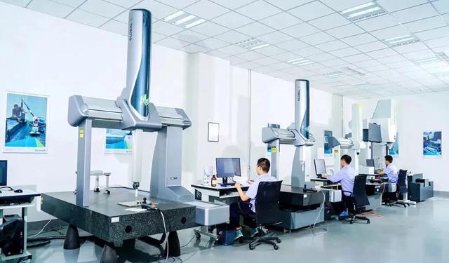 成都空乘職業(yè)技術學校(成都航空職業(yè)技術學?？粘朔謹?shù))