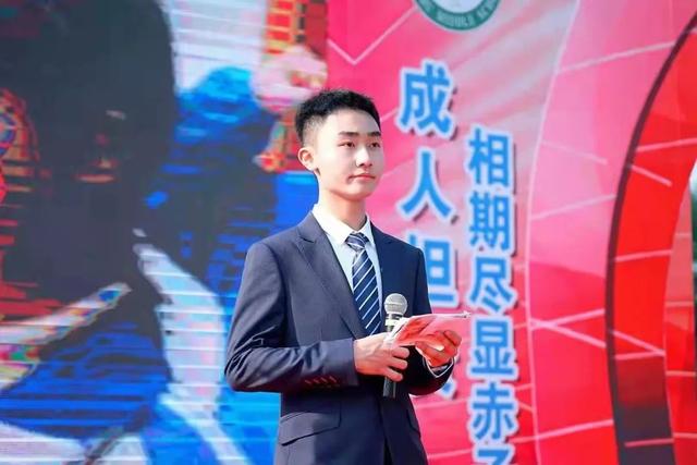 成都市電子信息學校怎么樣(成都市電子信息技術學校)