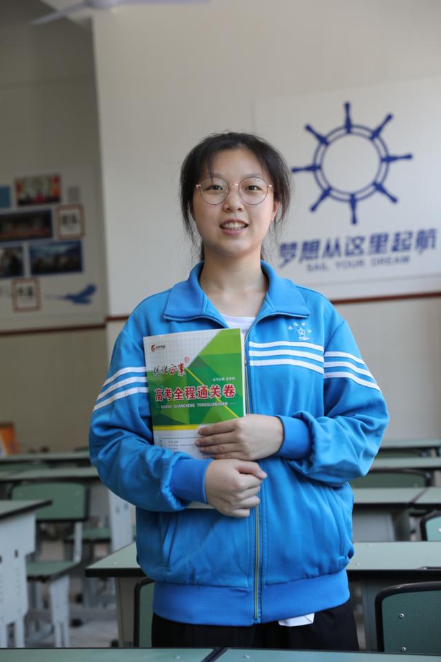 成都市電子信息學校怎么樣(成都市電子信息技術學校)