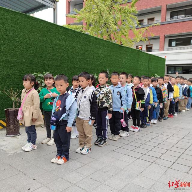 成都希望職業(yè)學校評價如何(成都希望職業(yè)學校學費費用多少)