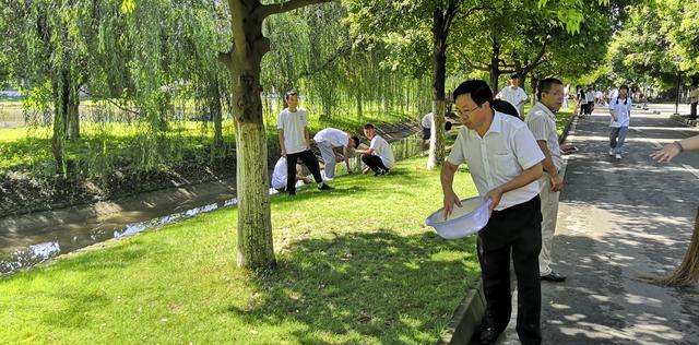 四川省旅游職業(yè)學(xué)校(?？诼糜温殬I(yè)學(xué)校)