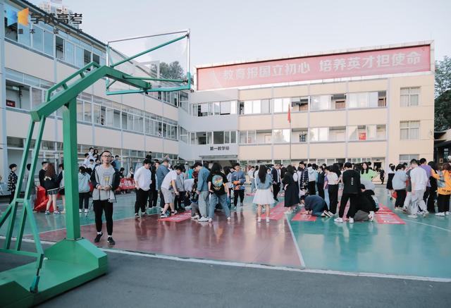 四川哪家高鐵學校好(四川高鐵職業(yè)學校哪個好)