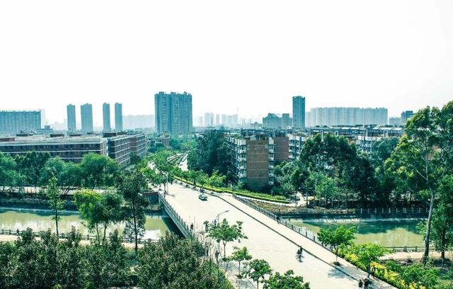 成都3加2有哪些學校(成都3加2公立大專學校有哪些)