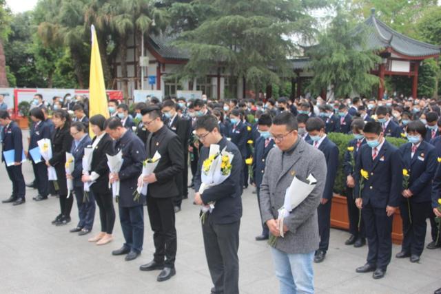 成都市前進(jìn)職業(yè)高級中學(xué)(成都市前進(jìn)職業(yè)高級中學(xué)官網(wǎng))