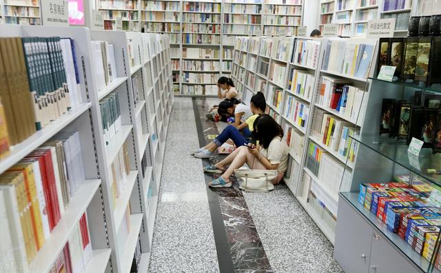 技校都有什么專業(yè)適合初中畢業(yè)(初中畢業(yè)技校學什么專業(yè)好)