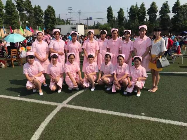 包含四川護(hù)理職業(yè)學(xué)校哪個好的詞條